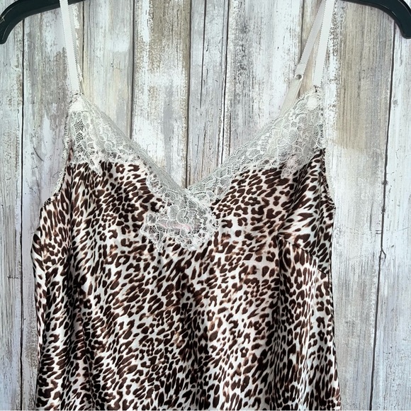 Victoria’s Secret Satin Leopard Night Slip - Picture 4 of 6